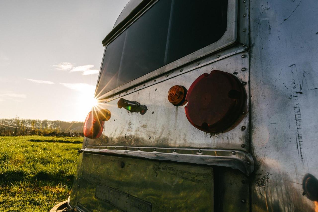 Silver Airstream Glamping & Rental Чичестер Экстерьер фото