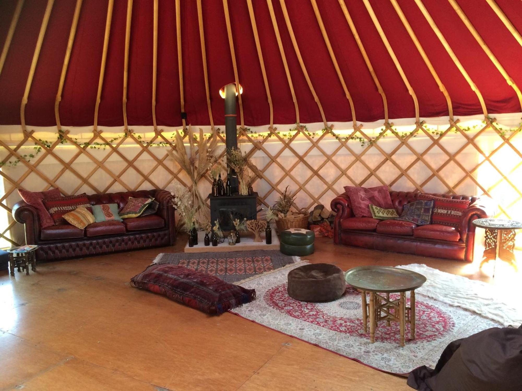 Silver Airstream Glamping & Rental Чичестер Экстерьер фото